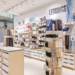 Wnętrze salonu bielizny Calzedonia w M1 Czeladź