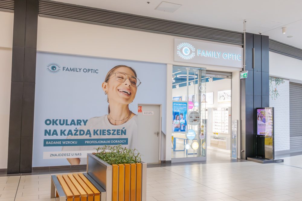 Witryna salonu optycznego Family Optic w M1 Czeladź