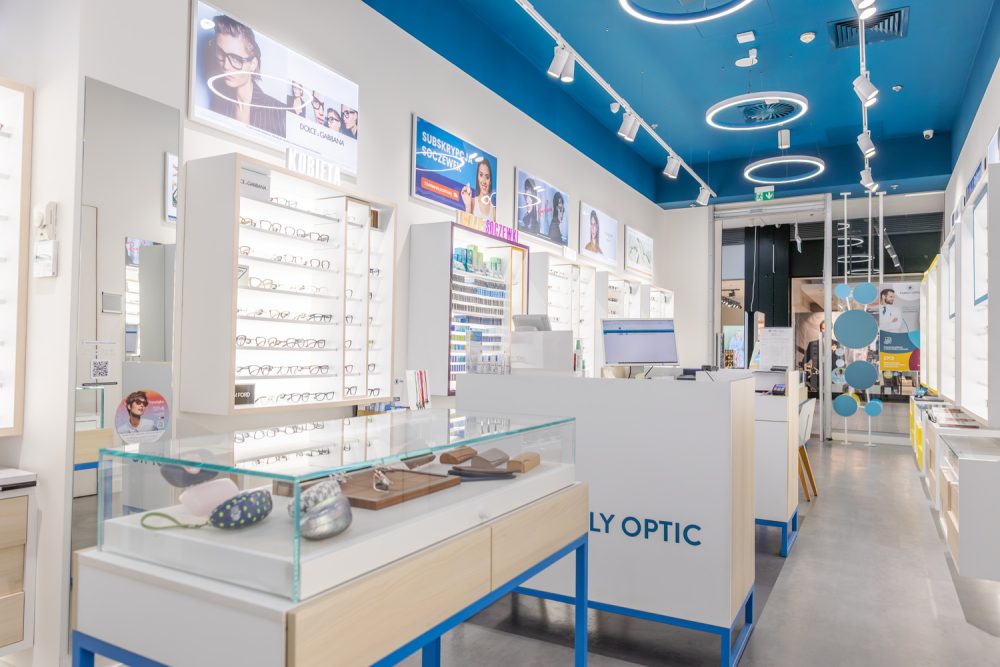 Wnętrze salonu optycznego Family Optic w M1 Czeladź