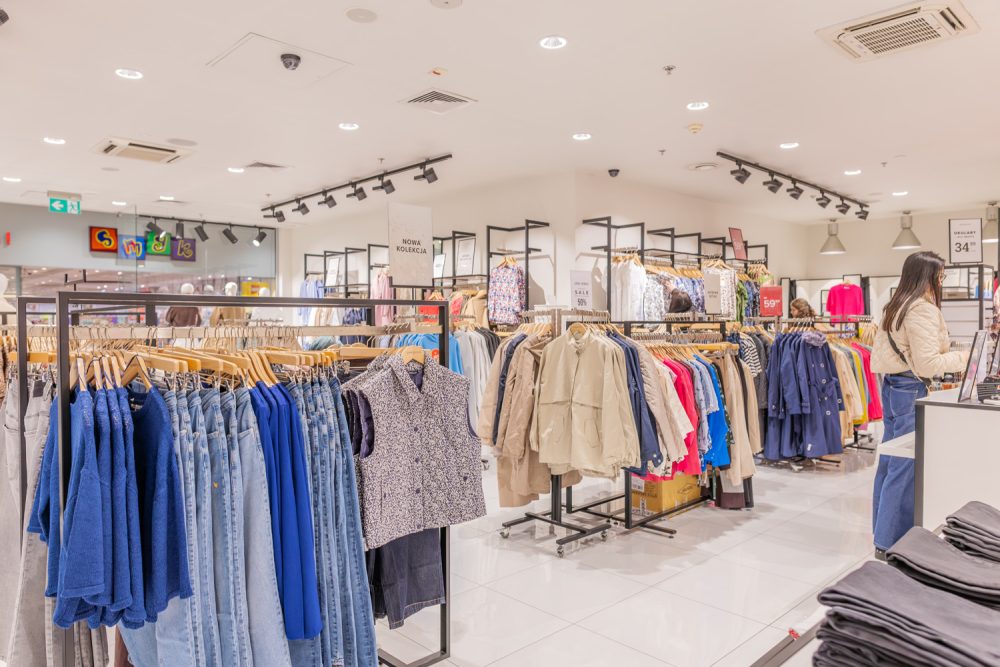 Salon z odzieżą damską Greenpoint w M1 Czeladź
