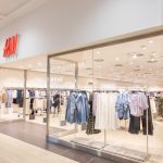 Witryna sklepu H&M w M1 Czeladź