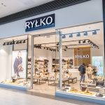 Witryna salonu obuwia Ryłko w M1 Czeladź