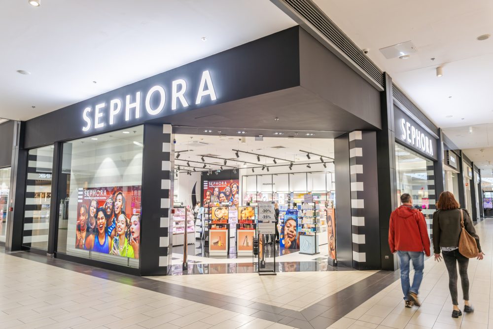 Witryna drogerii Sephora w M1 Czeladź