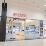 Witryna salonu Swiss w M1 Czeladź