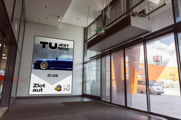 Pionowy baner reklamowy o wymiarach 3x4,5m i łącznej powierzchni 13,5 m2 zlokalizowany przy OBI, Carry i Douglas.