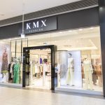 Witryna sklepu odzieżowego KMX Fashion w M1 Czeladź